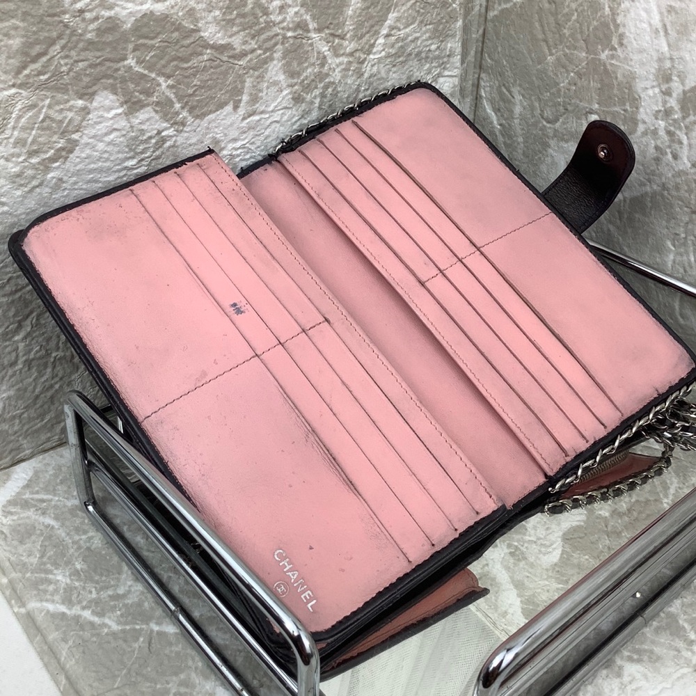 Chanel WOC - Picture 5 of 11